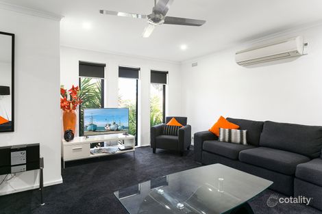 Property photo of 4 Aviary Court Strathdale VIC 3550