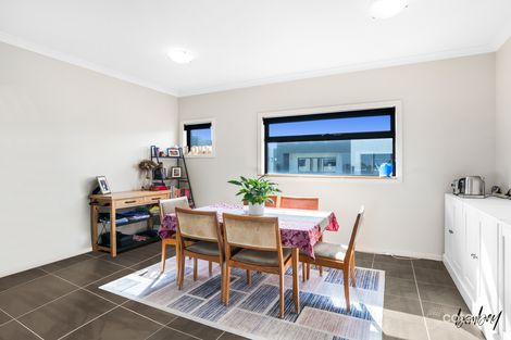 Property photo of 17 Zoe Drive Wollert VIC 3750