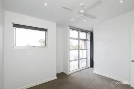 Property photo of 15 Dockside Drive Mildura VIC 3500