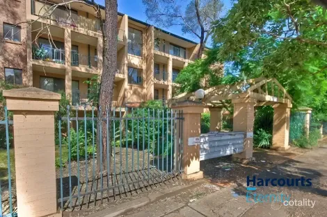 27/227-231 Targo Rd, Girraween, NSW 2145
