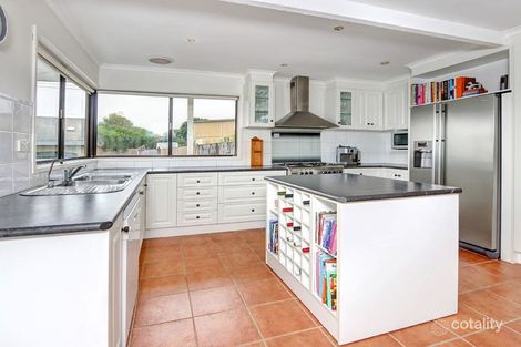 Property photo of 27 Marion Road Rosebud VIC 3939