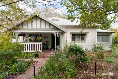 6160 Phillips Rd, Mundaring, WA 6073