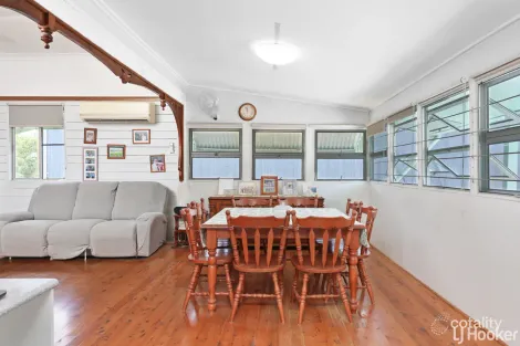 Property photo of 465 Quay Street Depot Hill QLD 4700