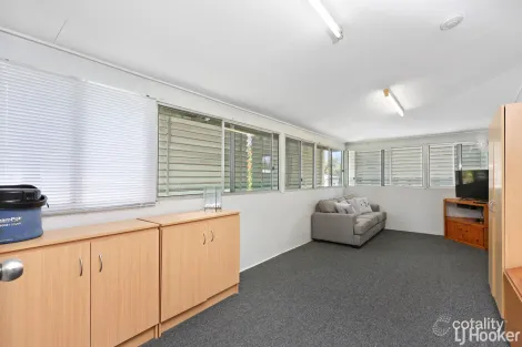 Property photo of 465 Quay Street Depot Hill QLD 4700