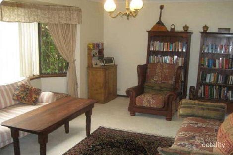 Property photo of 8 Earnshaw Loop Leeming WA 6149