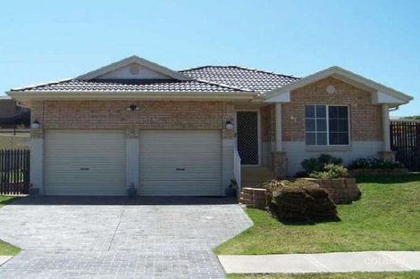 27 Glengarry Way, Horsley, NSW 2530