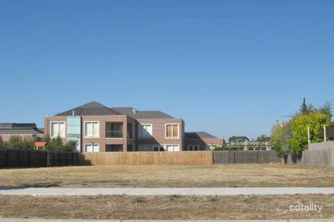 11 Mccubbin Dr, Taylors Lakes, VIC 3038