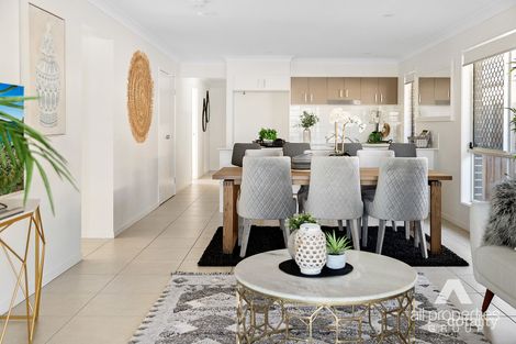 Property photo of 11 Isla Street Park Ridge QLD 4125