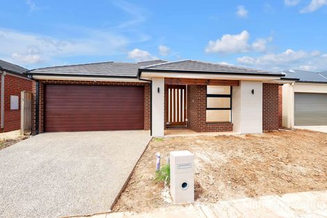 Property photo of 20 Allspice Street Manor Lakes VIC 3024