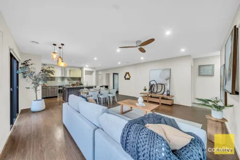 Property photo of 11 Elmhurst Road Truganina VIC 3029