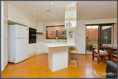 Property photo of 35 Hansen Circuit Isaacs ACT 2607