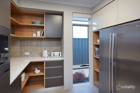 Property photo of 39 Coomallo Boulevard Wandi WA 6167