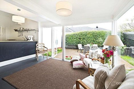 Property photo of 44 Lyons Street Carnegie VIC 3163