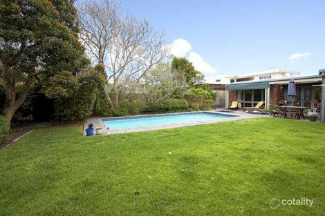 33 Windermere Cres, Brighton, VIC 3186