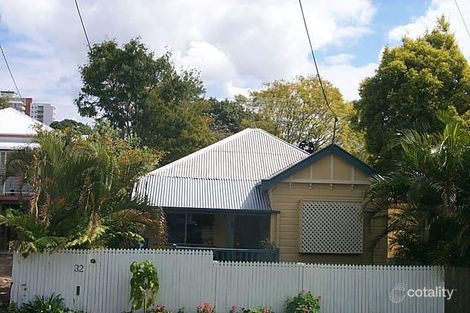 32 Laura St, Highgate Hill, QLD 4101