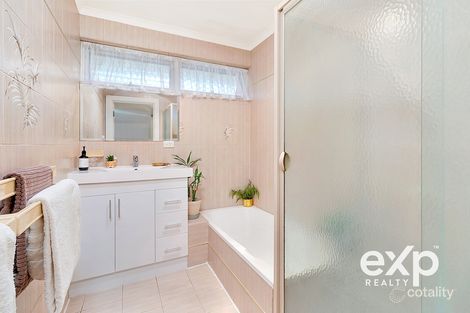 20 Wentworth Dr, Ingle Farm, SA 5098