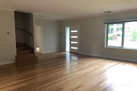 Property photo of 33 Frederick Street Croydon VIC 3136