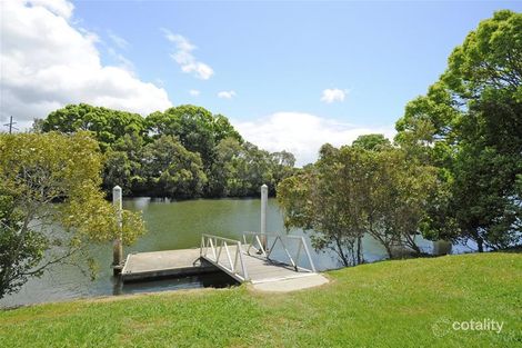 Property photo of 2/283 Nineteenth Avenue Elanora QLD 4221