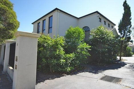 1/1 Neville St, Bentleigh East, VIC 3165