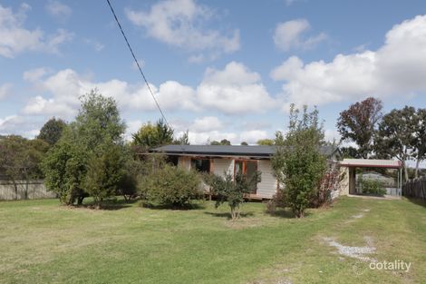 105 Cowper St, Tenterfield, NSW 2372