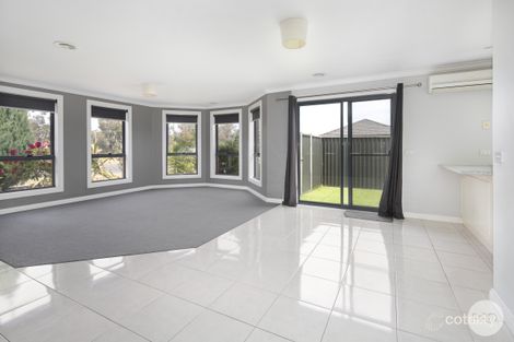 Property photo of 2 Modestino Place Mitchell Park VIC 3355
