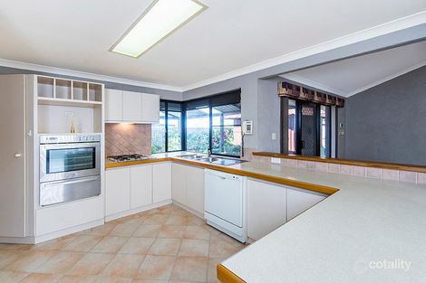 Property photo of 13 Naples Place Secret Harbour WA 6173