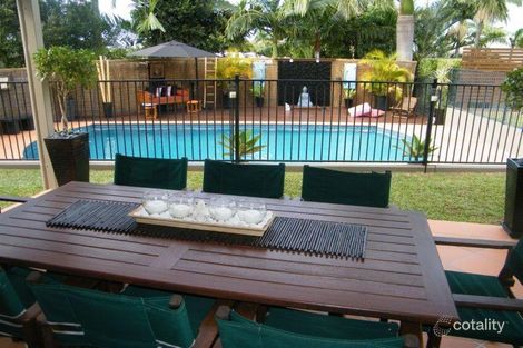 Property photo of 17 Sir Griffith Way Rural View QLD 4740