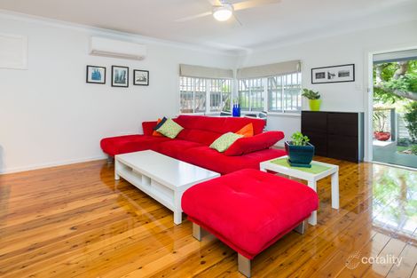 Property photo of 1/6 Wynflo Street Labrador QLD 4215