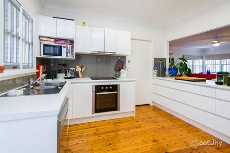 Property photo of 1/6 Wynflo Street Labrador QLD 4215