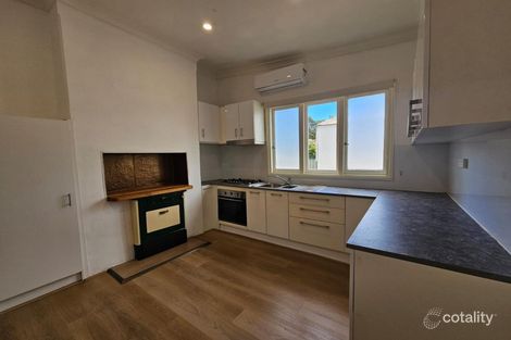 6 Fifth Rd, Armadale, WA 6112