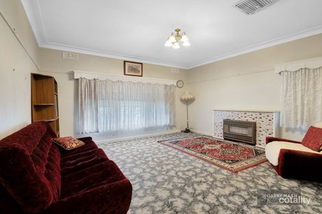 Property photo of 19 Maxwell Street Wangaratta VIC 3677
