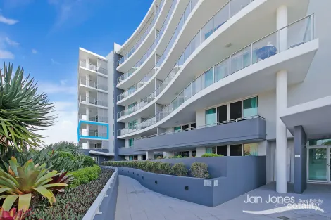 Property photo of 44/17 Marine Parade Redcliffe QLD 4020