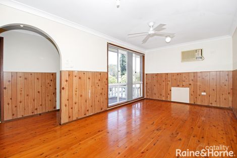 Property photo of 29 Shadlow Crescent St Clair NSW 2759