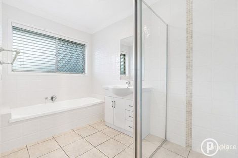 Property photo of 5 Desiree Court Springwood QLD 4127