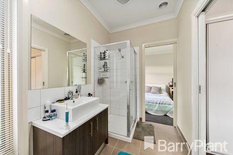 Property photo of 1/41-45 Valencia Circuit Cranbourne VIC 3977