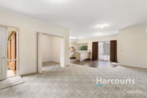 Property photo of 2/2 Somerset Crescent Mansfield VIC 3722