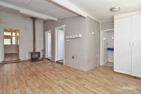 Property photo of 19 Young Road Cowra NSW 2794