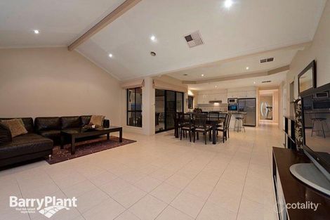 Property photo of 17 Jared Road Altona Meadows VIC 3028