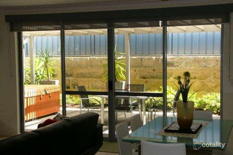 Property photo of 28 Leontes Way Coolbellup WA 6163