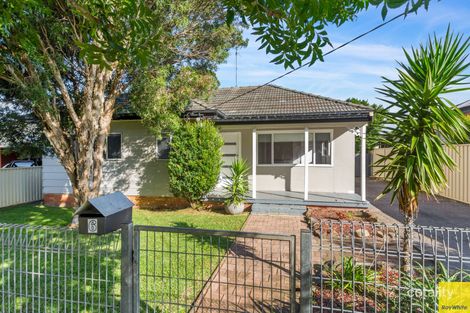 Property photo of 6 Kapooka Avenue Dapto NSW 2530