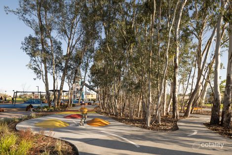 Property photo of 8 Draco Street Bennett Springs WA 6063