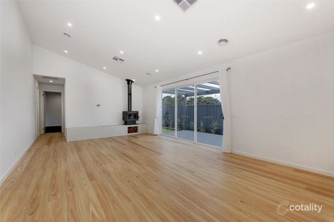 Property photo of 2 Red Wattle Way Greenvale VIC 3059