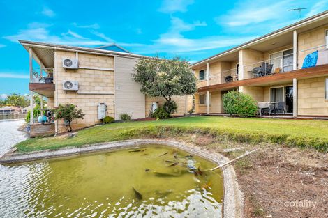 Property photo of 12/1 Lakes Crescent South Yunderup WA 6208