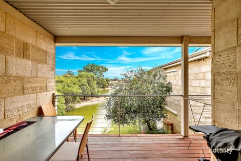 Property photo of 12/1 Lakes Crescent South Yunderup WA 6208