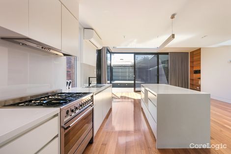 Property photo of 30 Edgevale Road Kew VIC 3101