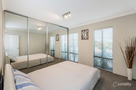 Property photo of 10 Narembeen Road Dawesville WA 6211