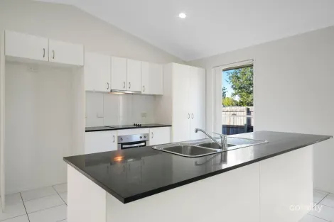 Property photo of 15 Anna Avenue Ormeau QLD 4208
