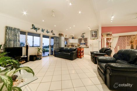 Property photo of 13 Roseric Crescent Hideaway Bay QLD 4800