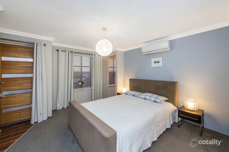 Property photo of 10 Narembeen Road Dawesville WA 6211