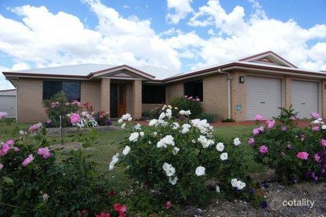 7 Debbie Ct, Oakey, QLD 4401